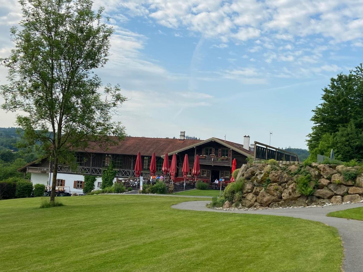 Golfchalet Uttlau Apartment *